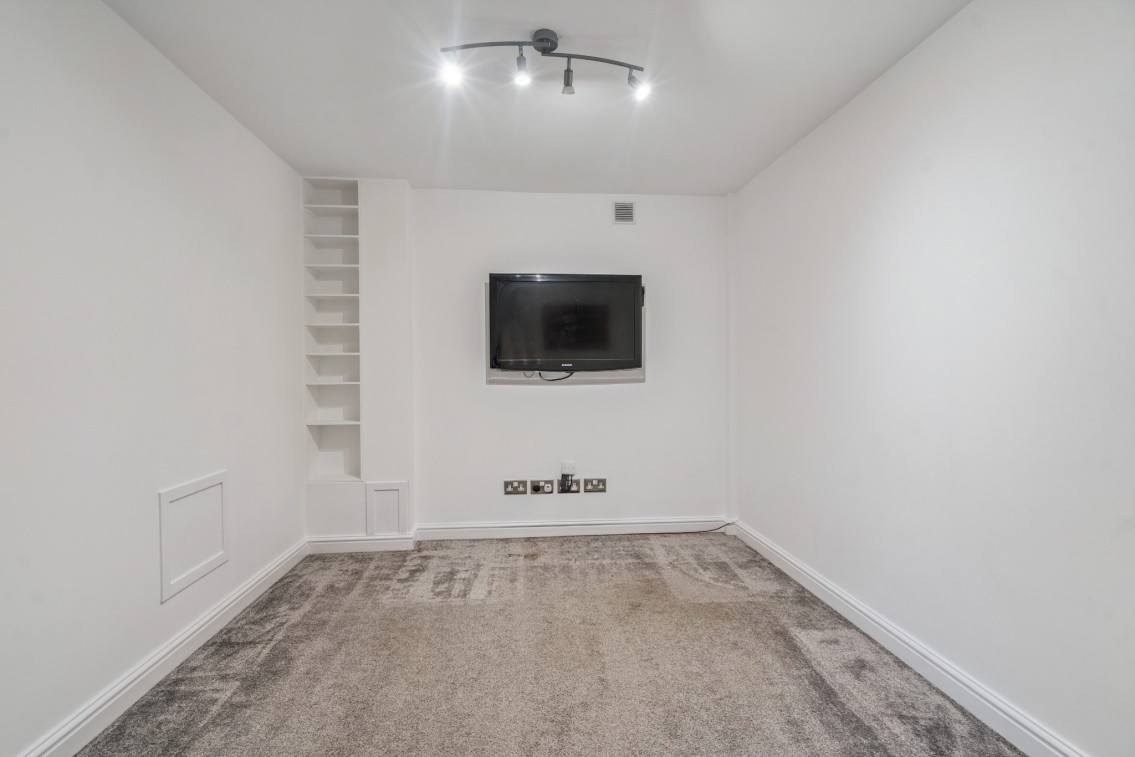 Images for Holyport, Maidenhead EAID:BMHCC BID:maidenhead