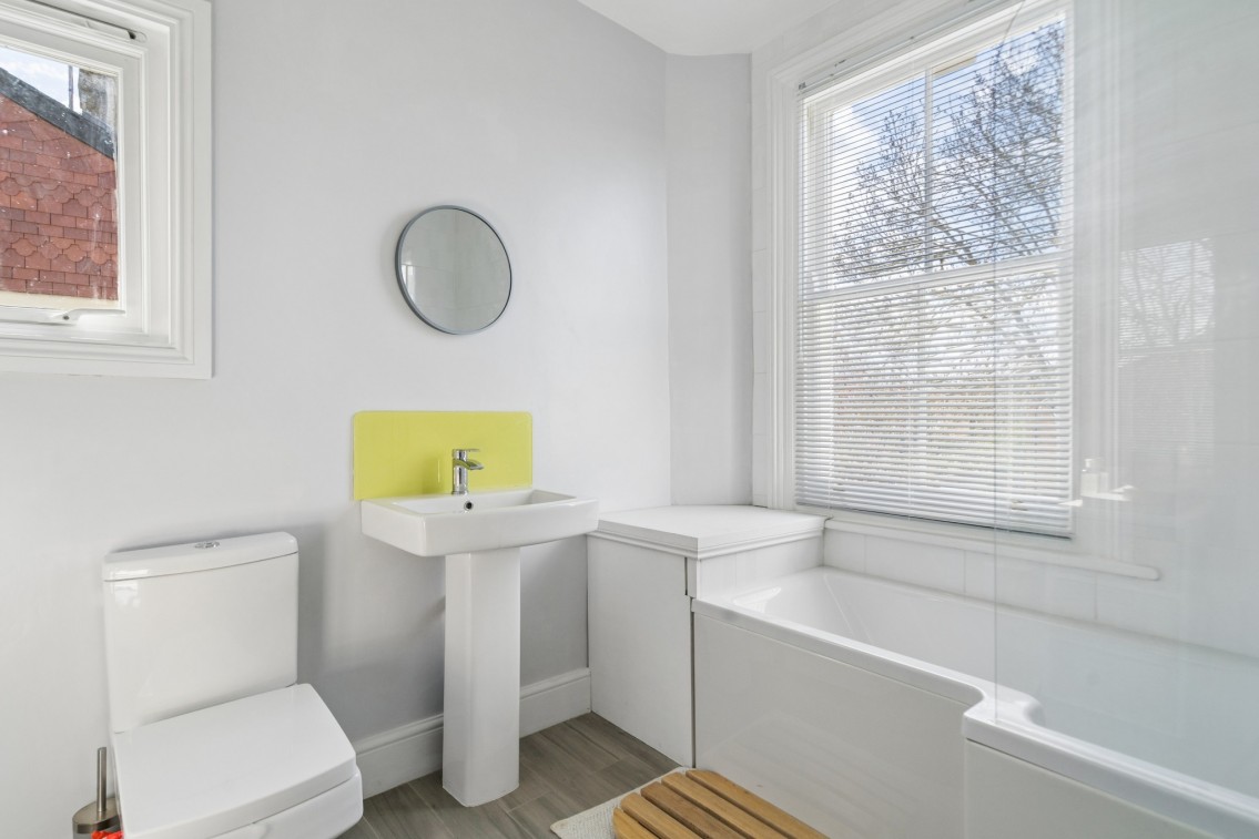 Images for Ray Lea Road,  Maidenhead EAID:BMHCC BID:maidenhead