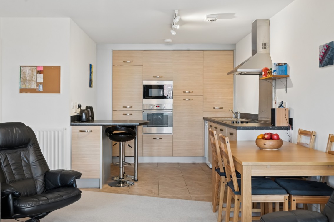 Images for Kingsquater, Oldfield Road, Maidenhead EAID:BMHCC BID:maidenhead