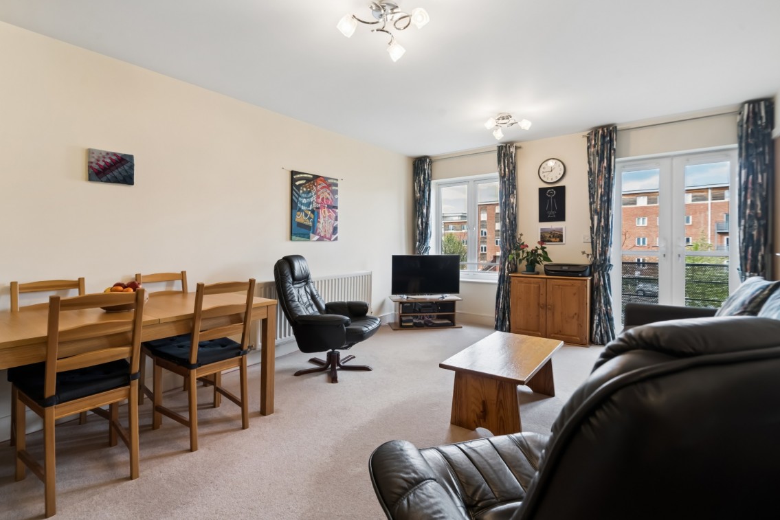 Images for Kingsquater, Oldfield Road, Maidenhead EAID:BMHCC BID:maidenhead