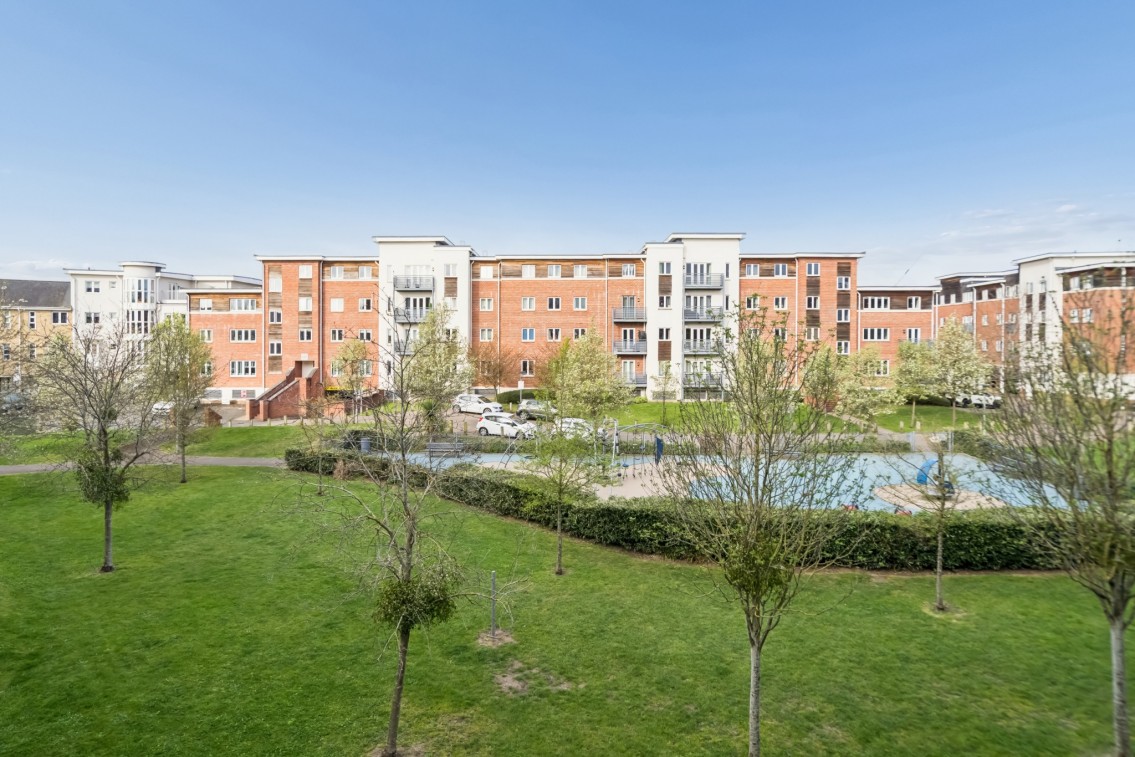 Images for Kingsquater, Oldfield Road, Maidenhead EAID:BMHCC BID:maidenhead