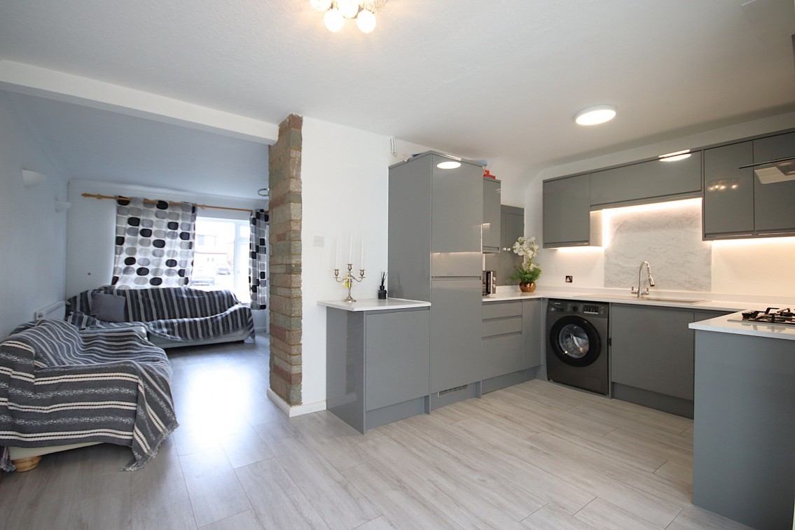 Images for Derwent Drive, Maidenhead EAID:BMHCC BID:maidenhead