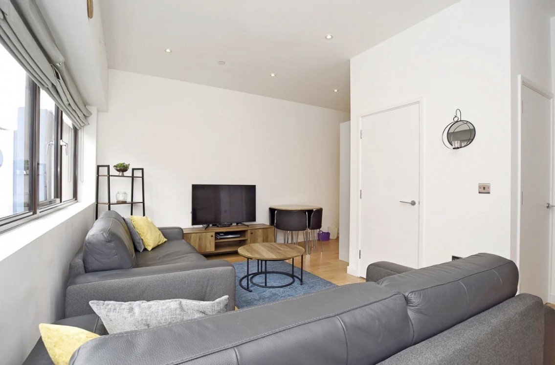 Images for Brock House, High Street, Maidenhead EAID:BMHCC BID:maidenhead