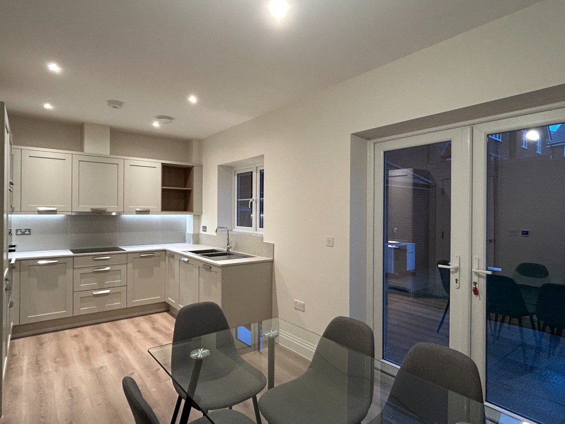 Images for Oakdale Road, Maidenhead, Berkshire EAID:BMHCC BID:maidenhead