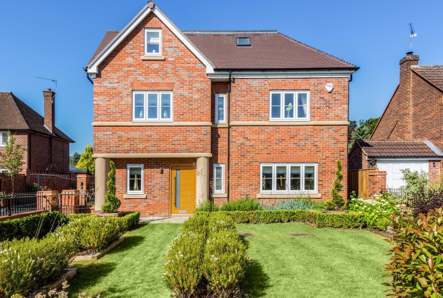 Green Gates, Braywick Road, Maidenhead SL6 1DA Braxton